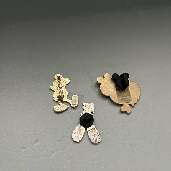 Disney Character Enamel Pins Set - Picture 5 of 5